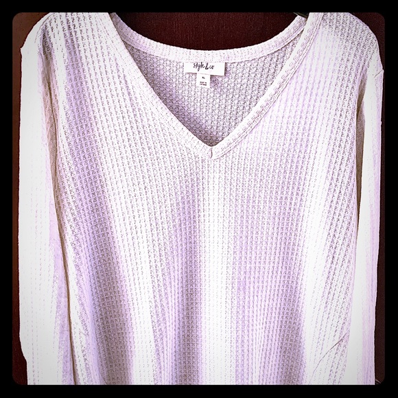 Style & Co. Top size L. - Picture 1 of 6
